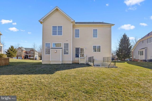 5793 WATERLOO BRIDGE CIR, Haymarket, VA 20169