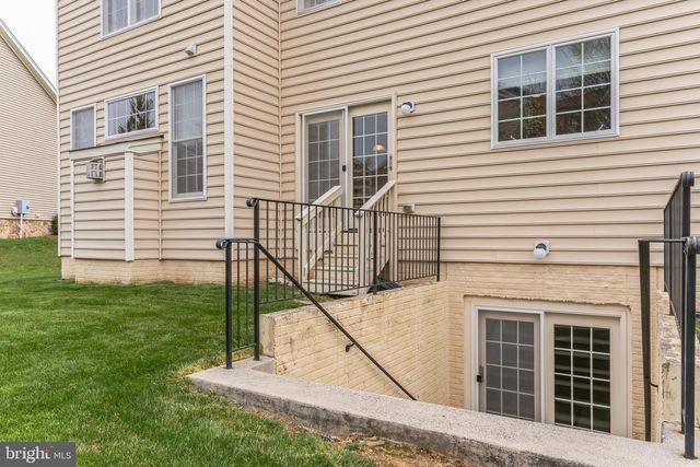 5793 WATERLOO BRIDGE CIR, Haymarket, VA 20169