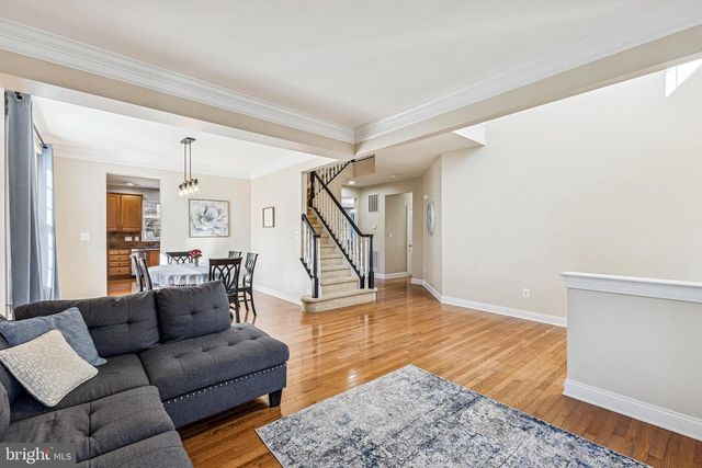 5793 WATERLOO BRIDGE CIR, Haymarket, VA 20169