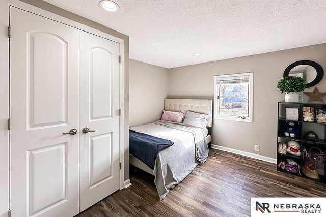 212 W Meigs Street, Valley, NE 68064