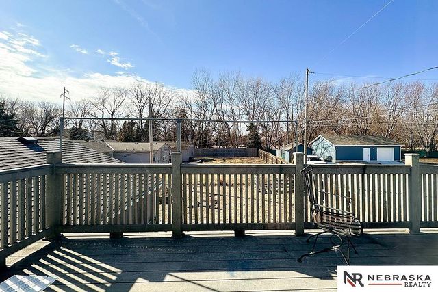 212 W Meigs Street, Valley, NE 68064