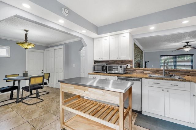 1558 BROOKEBRIDGE DRIVE, Orlando, FL 32825