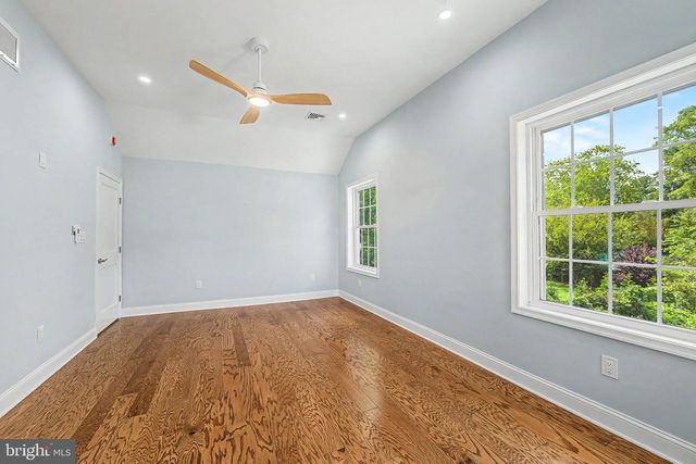 4 S MAPLE AVE, New Gretna, NJ 08224