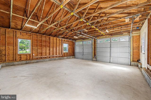 4 S MAPLE AVE, New Gretna, NJ 08224