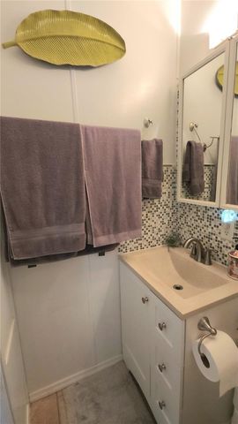 3333 26TH AVENUE E 1215, Bradenton, FL 34208