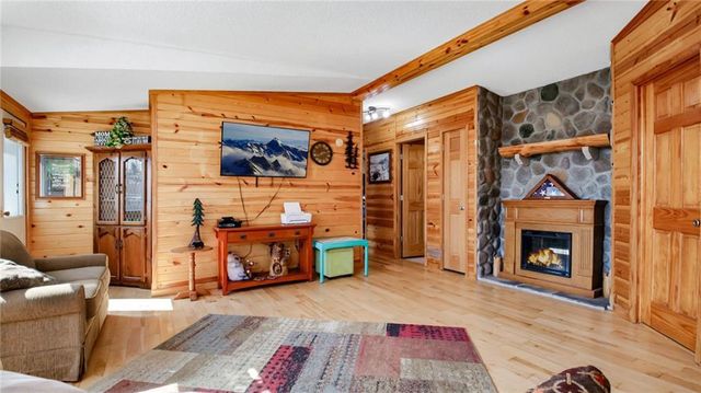111 Golfview Avenue, Barron, WI 54812