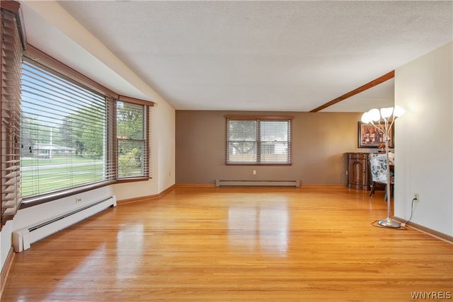 5150 Brookhaven Drive, Clarence, NY 14031