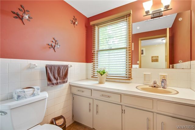 5150 Brookhaven Drive, Clarence, NY 14031