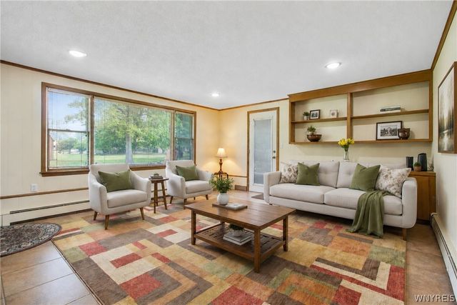 5150 Brookhaven Drive, Clarence, NY 14031