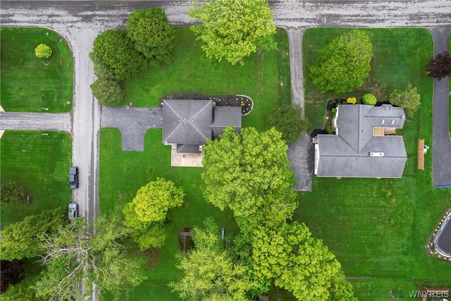 5150 Brookhaven Drive, Clarence, NY 14031