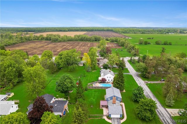 5150 Brookhaven Drive, Clarence, NY 14031