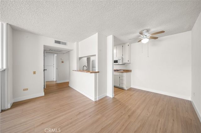 421 S La Fayette Park Place 726, Los Angeles, CA 90057