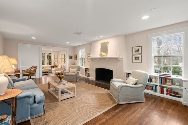 38 Wachusett Rd, Newton, MA 02467
