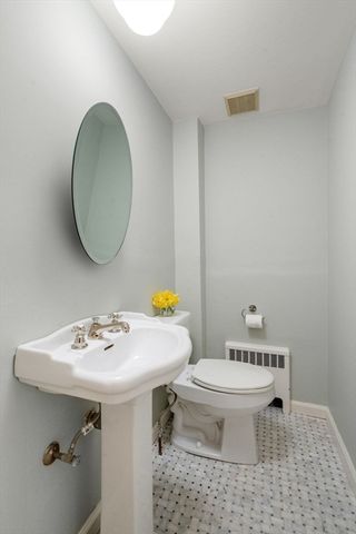 38 Wachusett Rd, Newton, MA 02467