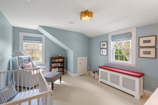 38 Wachusett Rd, Newton, MA 02467