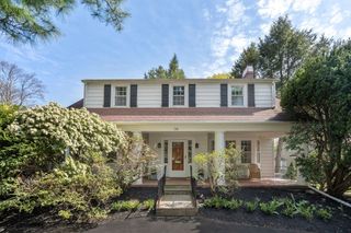 38 Wachusett Rd, Newton, MA 02467