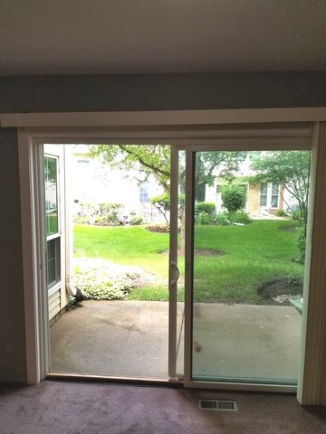 30W023 Laurel Court, Warrenville, IL 60555