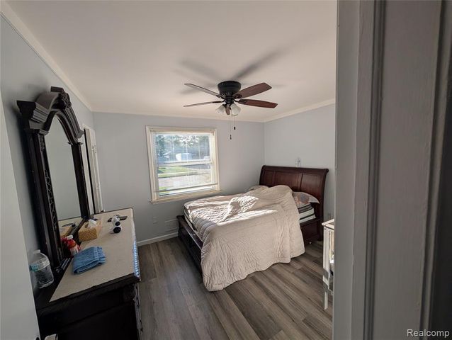 28212 Shock Street, Saint Clair Shores, MI 48081