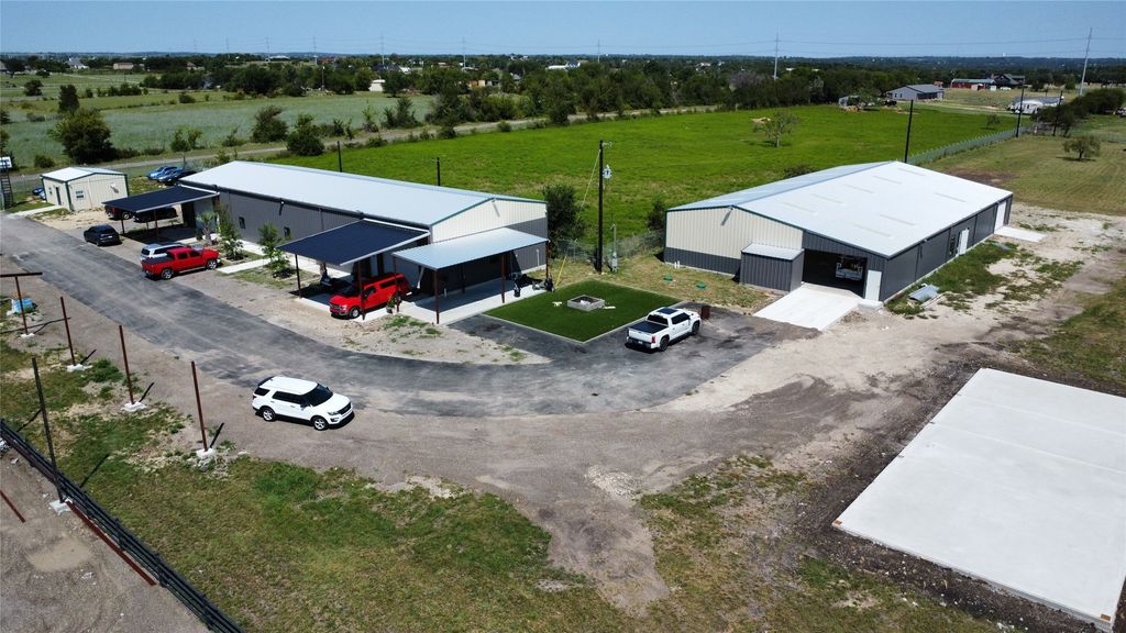 121 Pistol Road, Weatherford, TX 76085