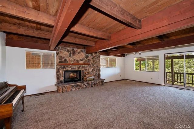 1781 Nob Hill, Running Springs, CA 92382