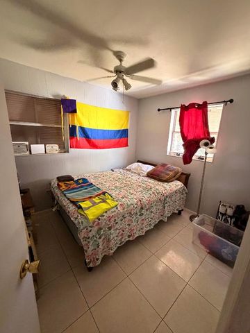 431 Pensacola Drive, Lake Worth, FL 33462