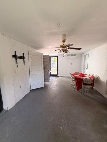 431 Pensacola Drive, Lake Worth, FL 33462