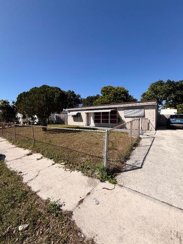 431 Pensacola Drive, Lake Worth, FL 33462