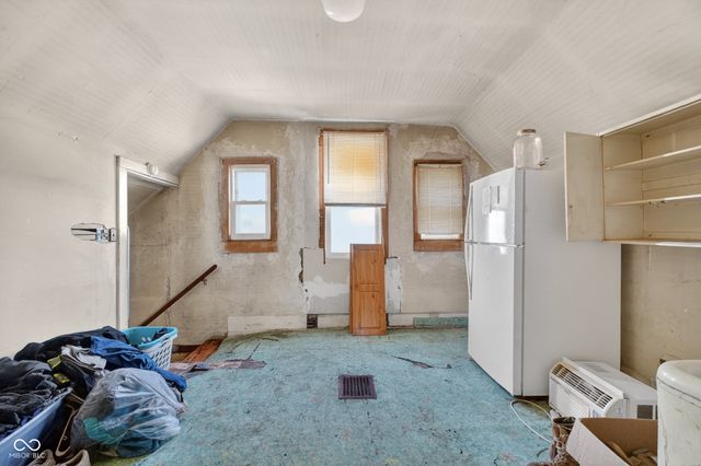 646 N Beville Avenue, Indianapolis, IN 46201
