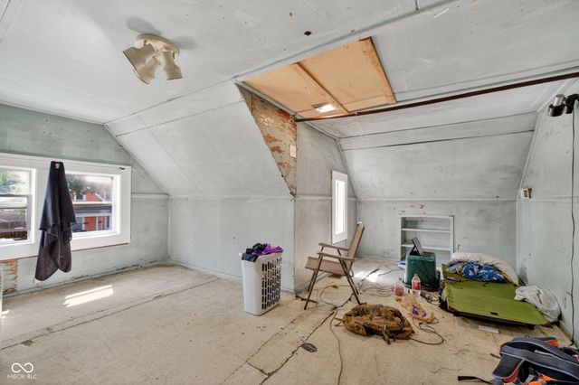 646 N Beville Avenue, Indianapolis, IN 46201