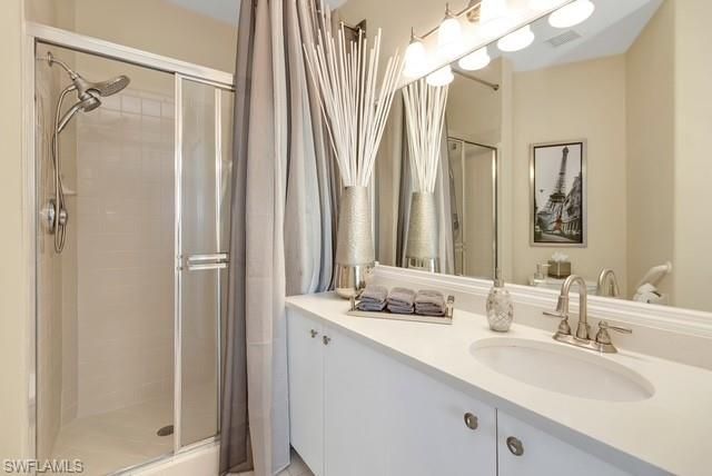1117 Sweetwater LN 2102, Naples, FL 34110