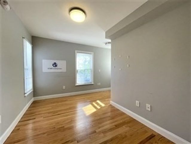 539 Lincoln Ave 2, Saugus, MA 01906