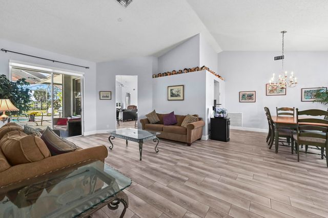 4267 Hunting Trail, Lake Worth, FL 33467