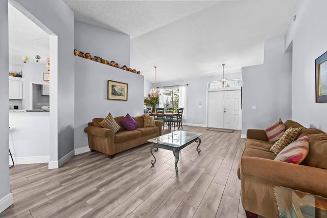 4267 Hunting Trail, Lake Worth, FL 33467