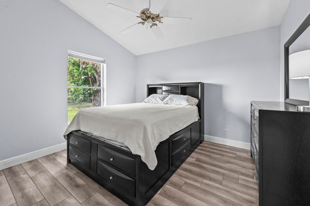 4267 Hunting Trail, Lake Worth, FL 33467