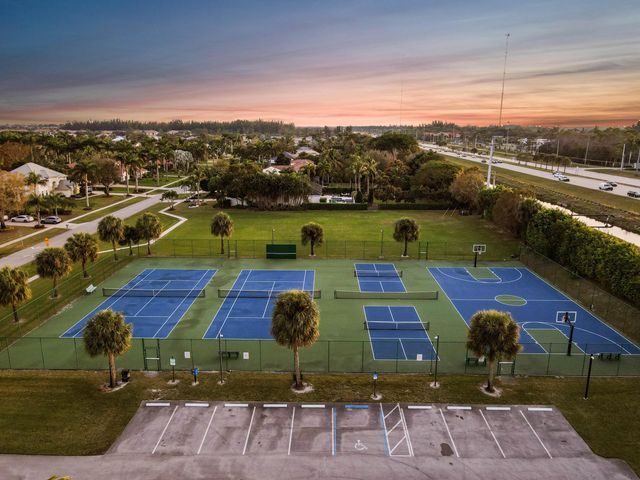 4267 Hunting Trail, Lake Worth, FL 33467