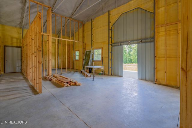 1607 Tom Mccall Rd, Maryville, TN 37801