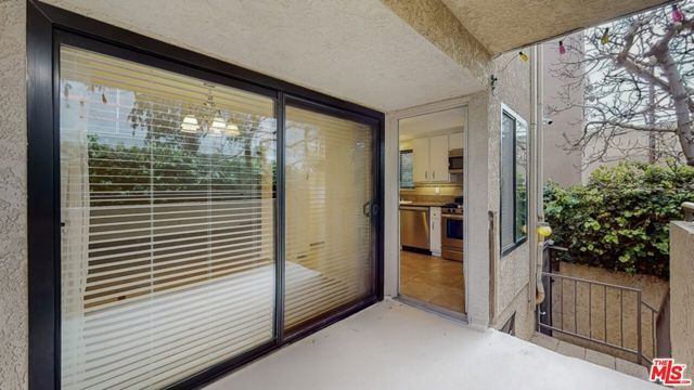 2349 S Bentley Avenue 6, Los Angeles, CA 90064