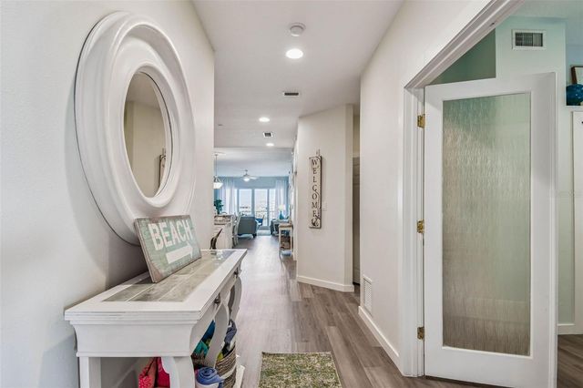 530 S GULFVIEW BOULEVARD 304, Clearwater Beach, FL 33767