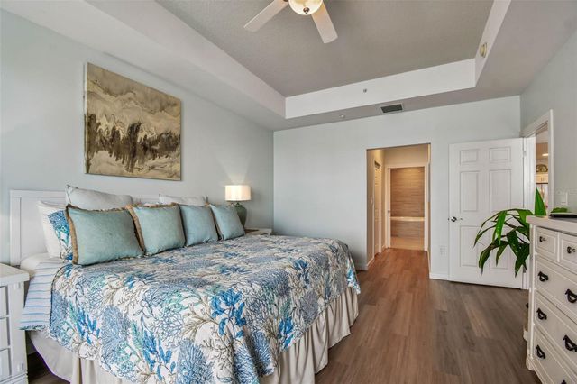 530 S GULFVIEW BOULEVARD 304, Clearwater Beach, FL 33767