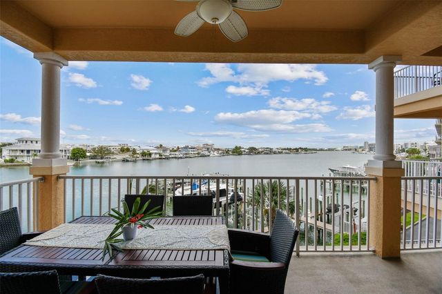 530 S GULFVIEW BOULEVARD 304, Clearwater Beach, FL 33767
