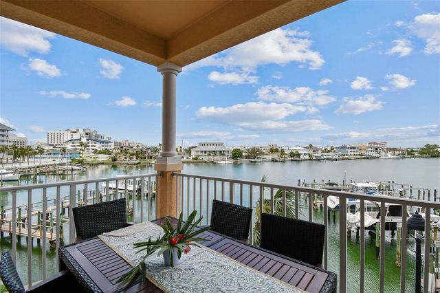 530 S GULFVIEW BOULEVARD 304, Clearwater Beach, FL 33767