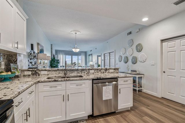 530 S GULFVIEW BOULEVARD 304, Clearwater Beach, FL 33767