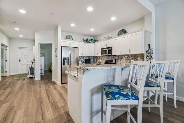 530 S GULFVIEW BOULEVARD 304, Clearwater Beach, FL 33767