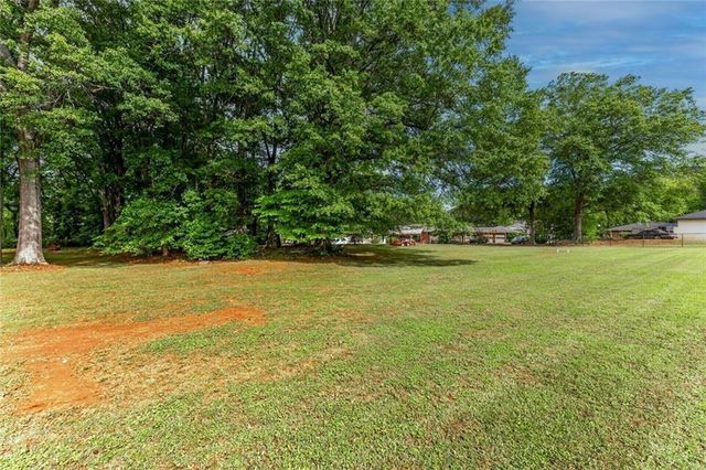 4225 Atlanta Street, Powder Springs, GA 30127