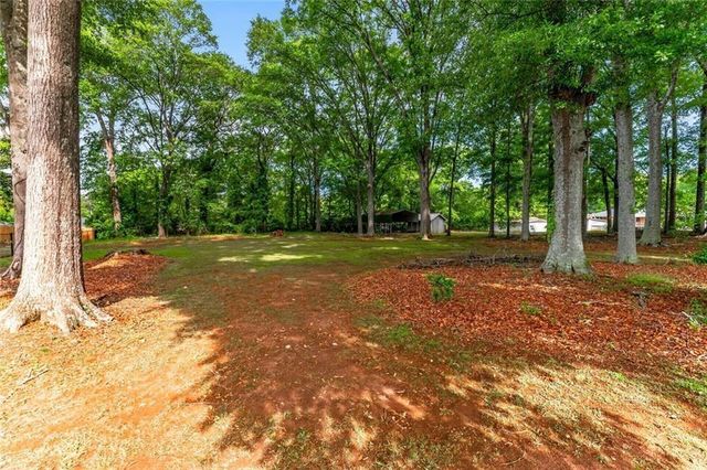 4225 Atlanta Street, Powder Springs, GA 30127