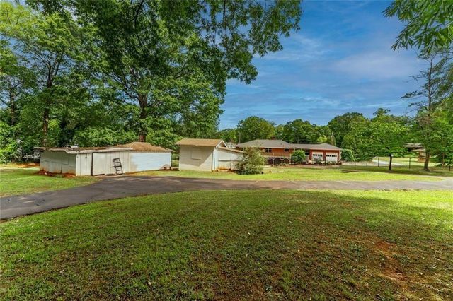 4225 Atlanta Street, Powder Springs, GA 30127