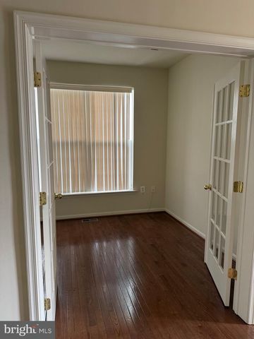 9814 TRAVER ST, Bowie, MD 20721