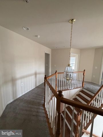 9814 TRAVER ST, Bowie, MD 20721