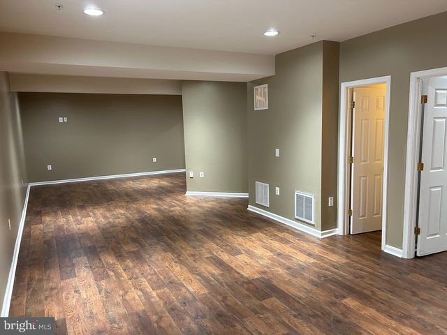 9814 TRAVER ST, Bowie, MD 20721