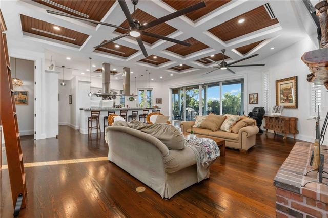 6680 GULF OF MEXICO DRIVE, Longboat Key, FL 34228